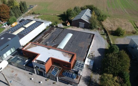 Industriel à vendre  1250 m², 1000000 €