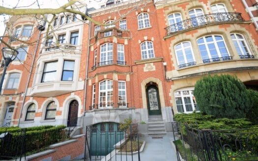 Maison à vendre  6 chambres 375 m², 1000000 €