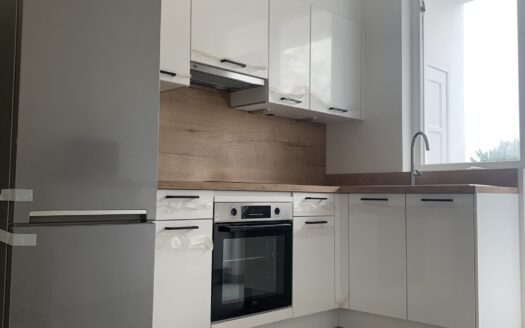 Appartement à louer  2 chambres 77 m², 1400 €