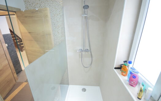 Appartement à vendre  2 chambres 90 m², 220000 €