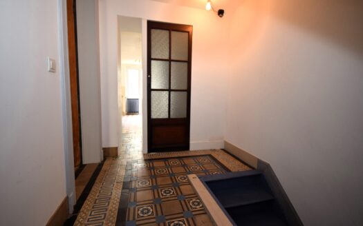 Flat for sale  2 bedrooms 129 m², 395000 €