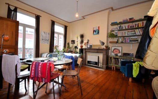 Flat for sale  1 bedroom 69 m², 265000 €