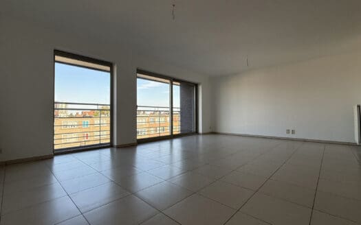 Appartement à louer  2 chambres 102 m², 1400 €