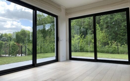 Appartement te huur  2 slaapkamers 90 m², 1600 €